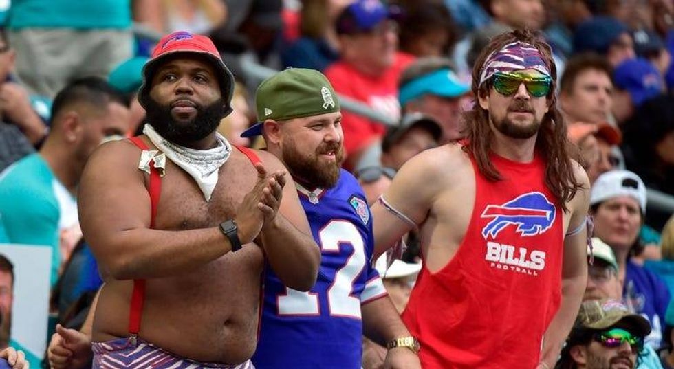 PHOTOS: Bills Sink Dolphins 37-20