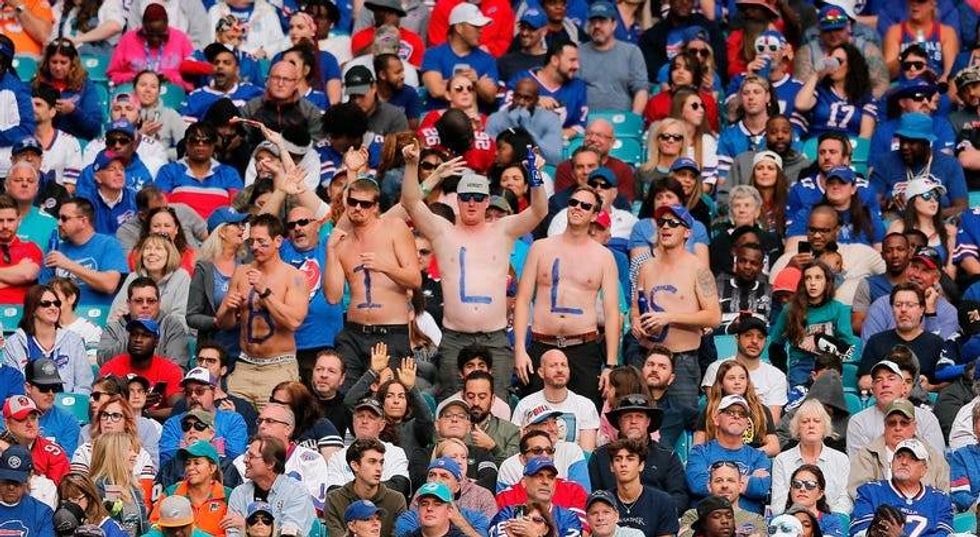 PHOTOS: Bills Sink Dolphins 37-20
