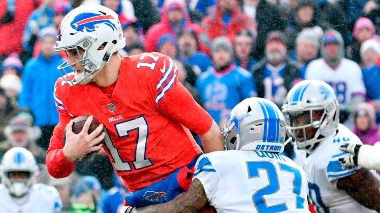 PHOTOS: Bills tame Lions 14-13 at New Era Field