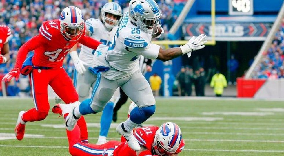 PHOTOS: Bills tame Lions 14-13 at New Era Field