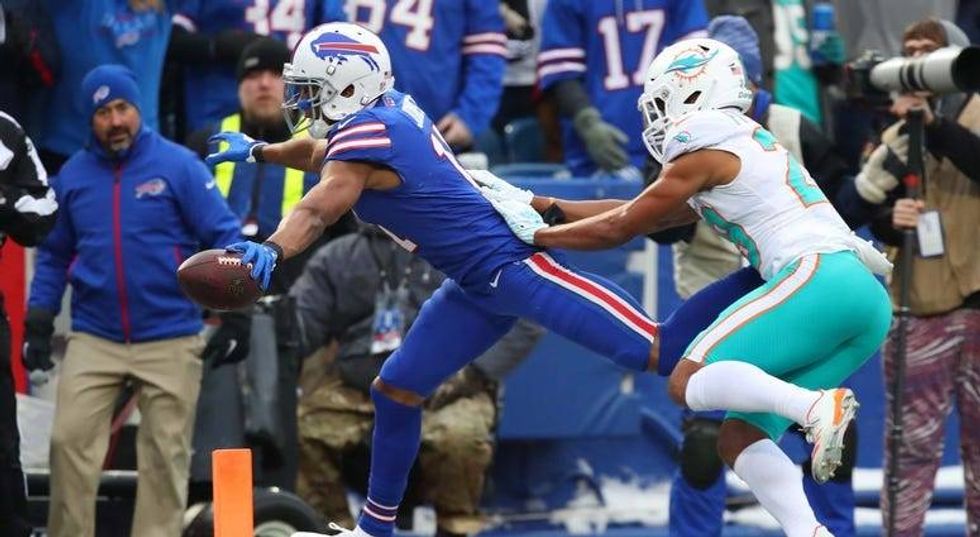 PHOTOS: Buffalo Bills close out season with 42-17 win over Dolphins