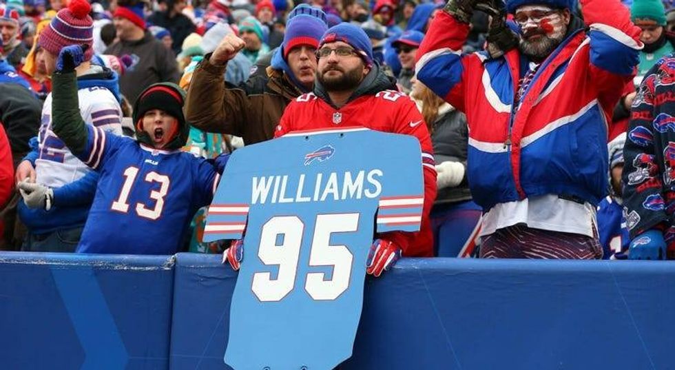 PHOTOS: Buffalo Bills close out season with 42-17 win over Dolphins