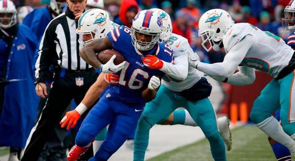 PHOTOS: Buffalo Bills close out season with 42-17 win over Dolphins