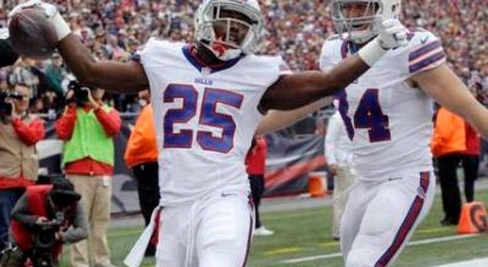 PHOTOS: Buffalo Bills Handle Brady-less Patriots 16-0
