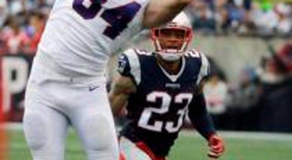 PHOTOS: Buffalo Bills Handle Brady-less Patriots 16-0