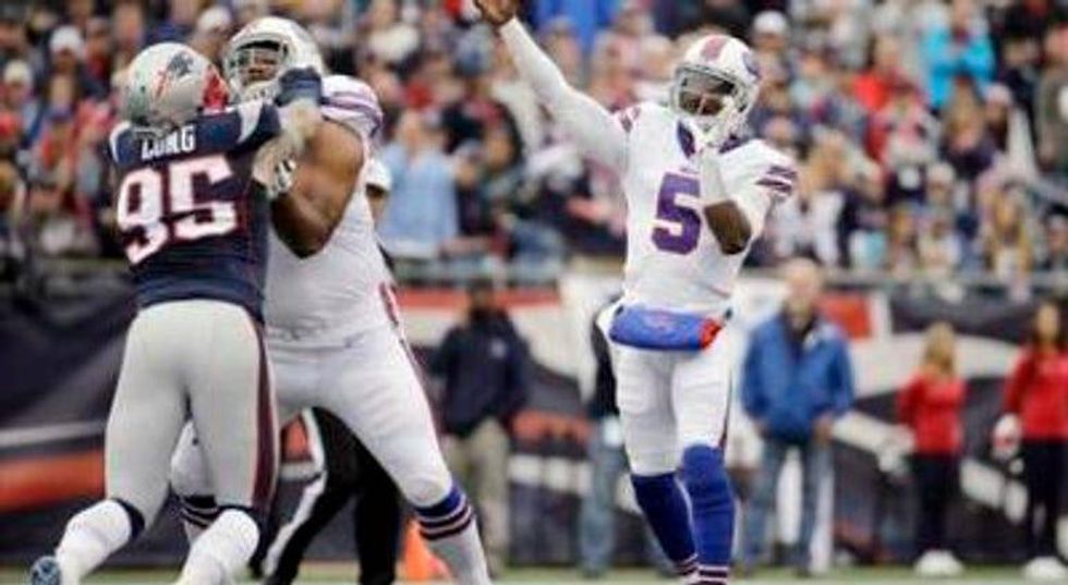 PHOTOS: Buffalo Bills Handle Brady-less Patriots 16-0