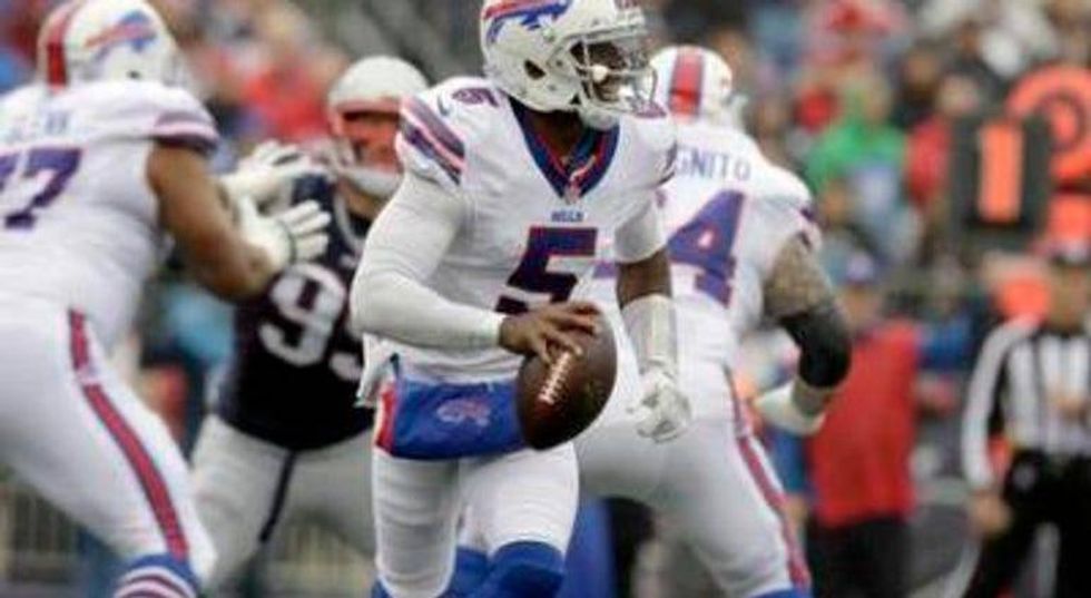 PHOTOS: Buffalo Bills Handle Brady-less Patriots 16-0