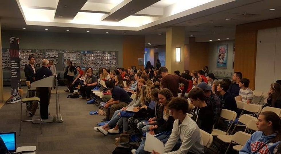 PHOTOS: KYW Newstudies Week 1 8