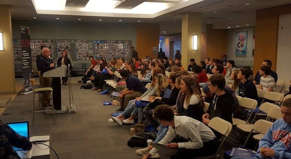 PHOTOS: KYW Newstudies Week 1 9