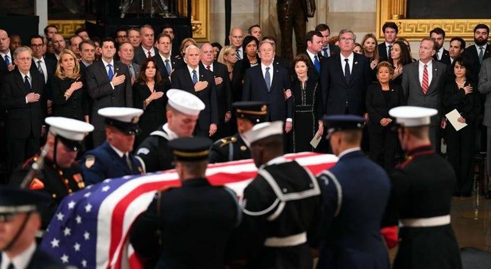 PHOTOS: President George H.W. Bush lies in state at U.S.Capitol