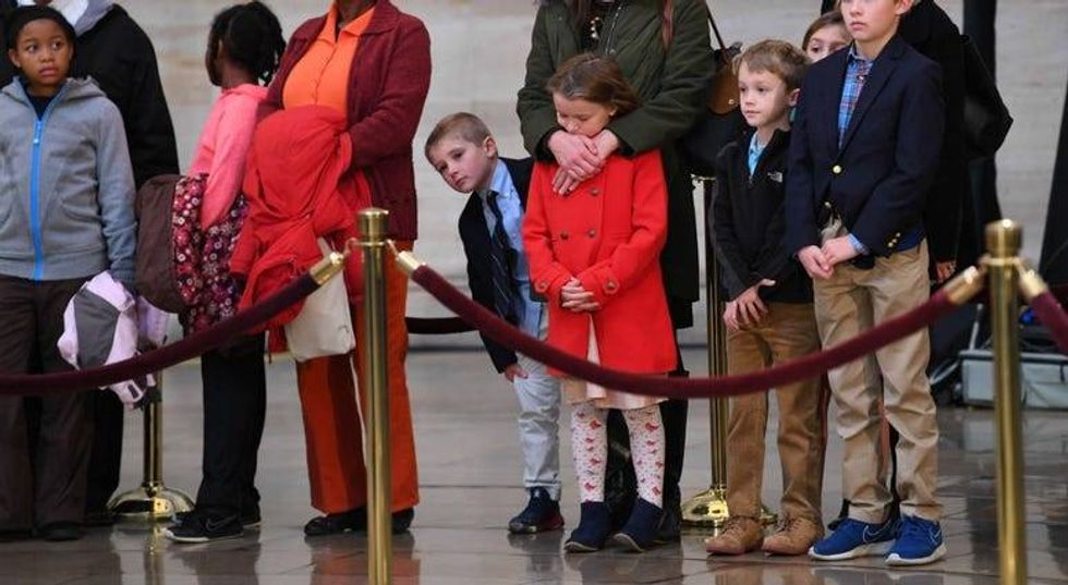 PHOTOS: President George H.W. Bush lies in state at U.S.Capitol