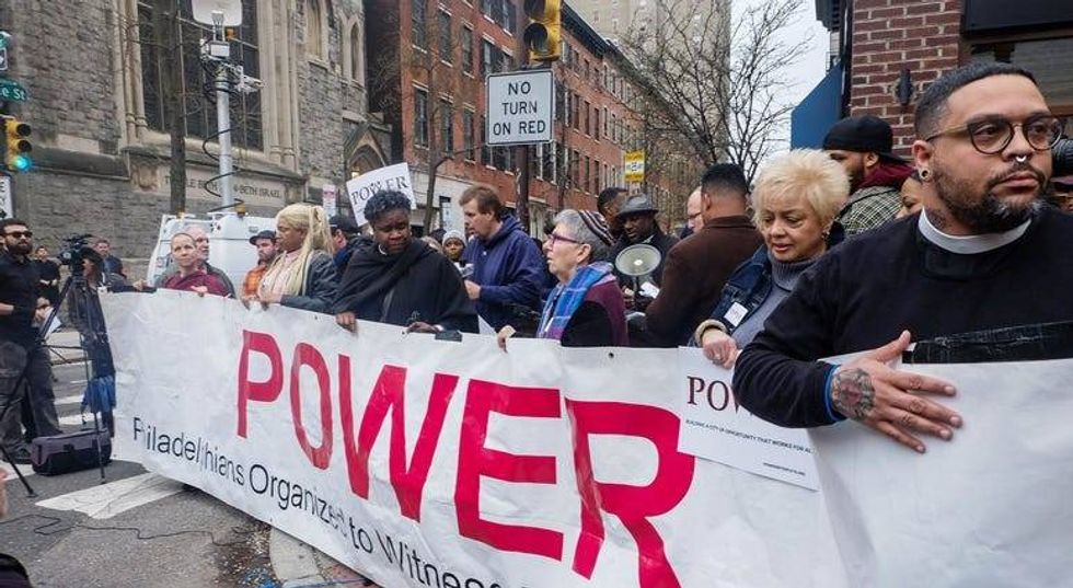 PHOTOS: Starbucks Protest