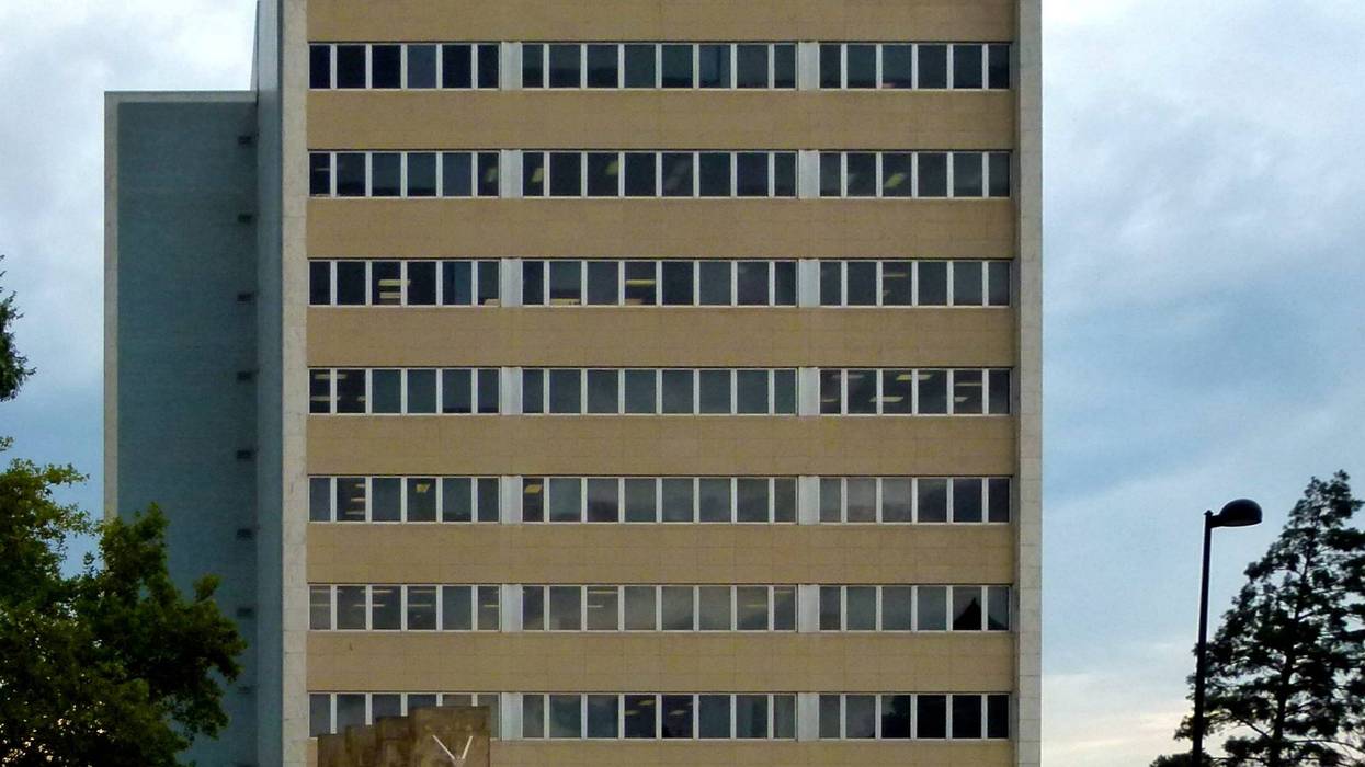 Picture of the south side of the Sedgwick County Courthouse in downtown Wichita, Kansas