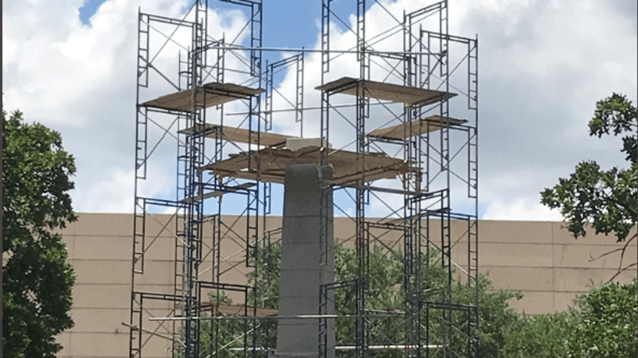 Pioneer Park Confederate Memorial Being Removed