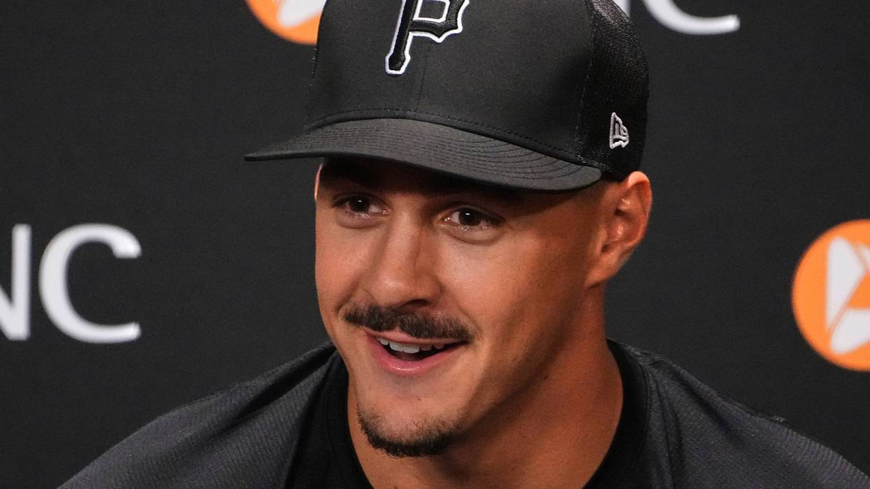 Pirates Griffin Debuts Baseball