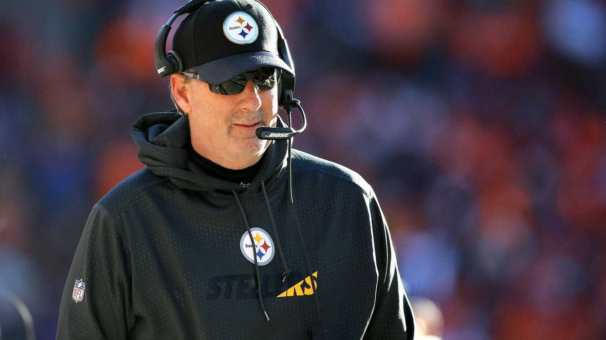 Pittsburgh Steelers defensive coordinator Keith Butler