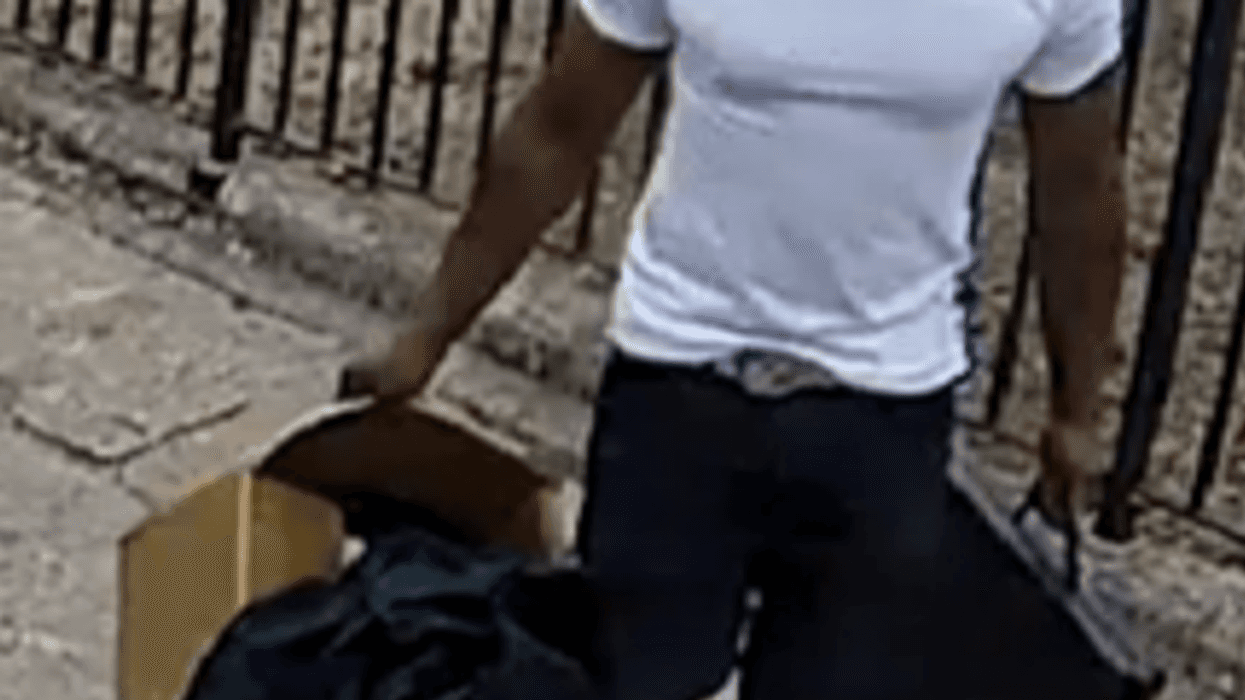 Man wanted for punching Bronx bus driver in the face