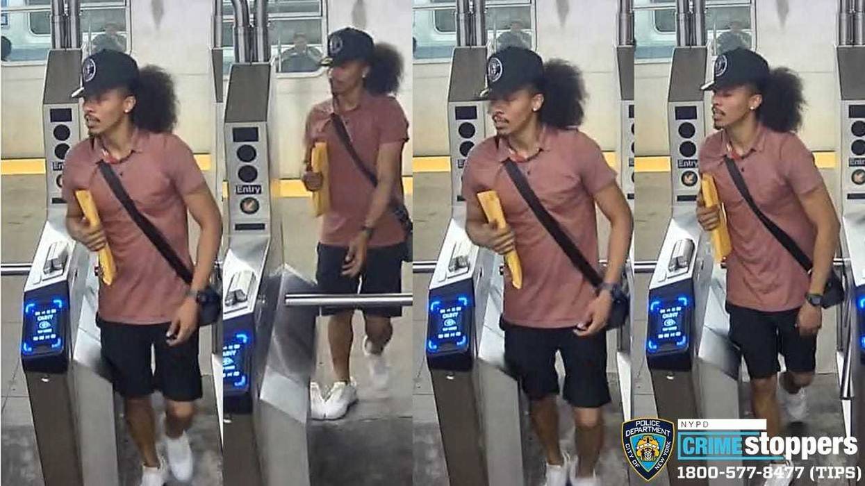 Police are searching for a suspect after a man was knifed on a 2 train in Park Slope