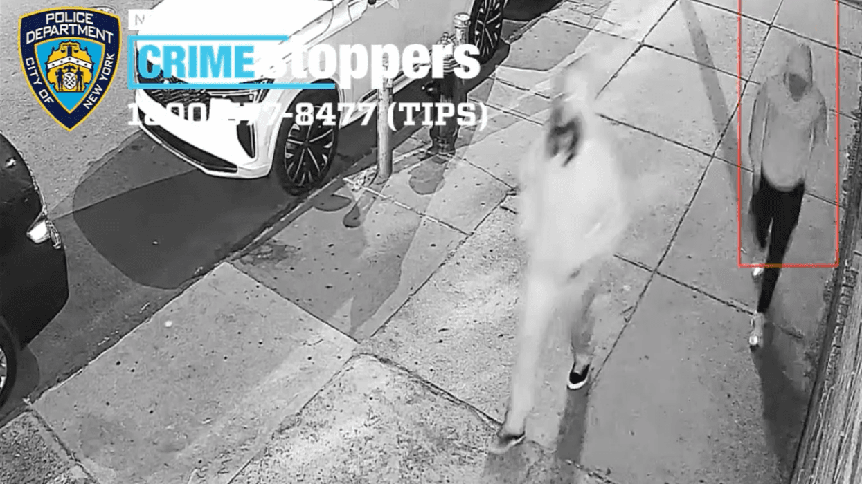 Bullets fly in the Bronx as victims chase after suspects in $70K robbery