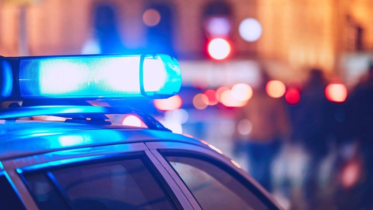 police car with sirens