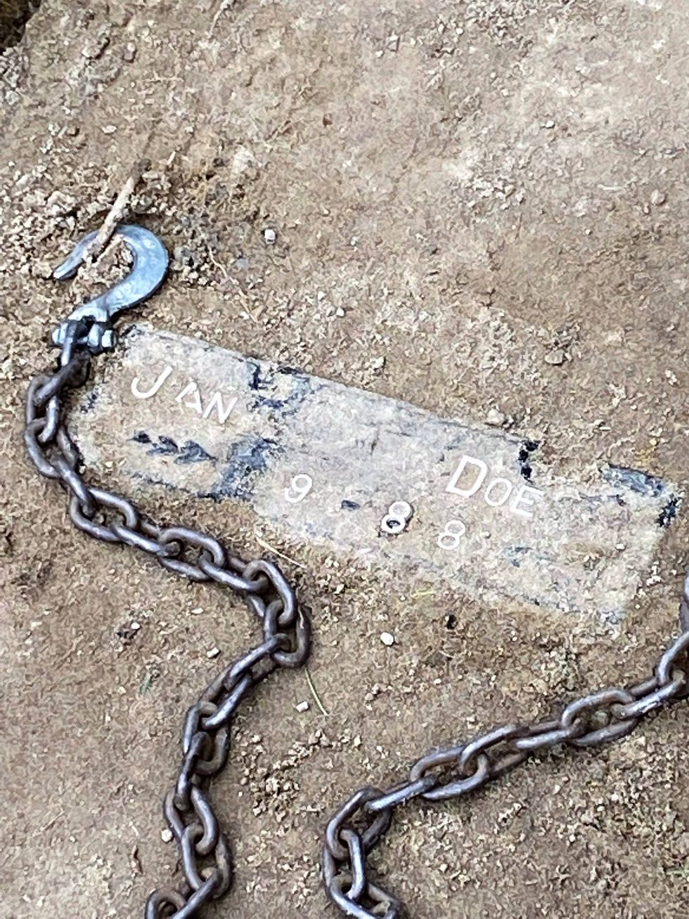 Police exhume body of woman found on Lake Michigan in 1988