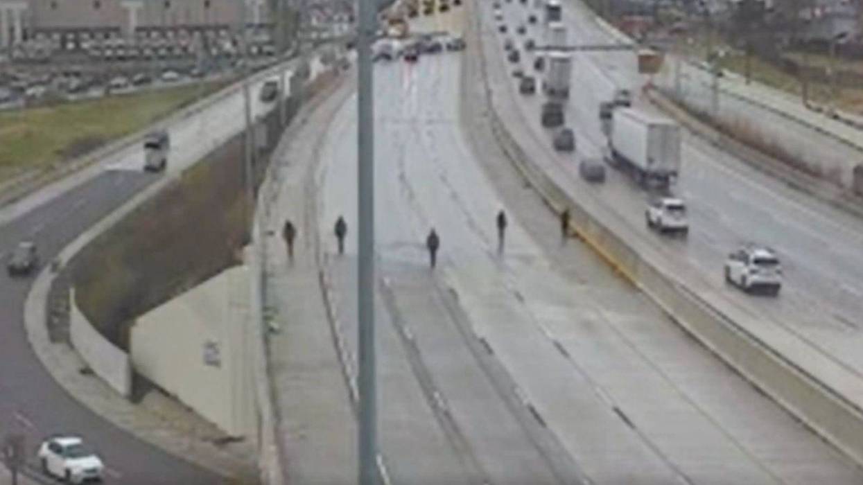 Police investigate i-95 North lanes on Sunday morning