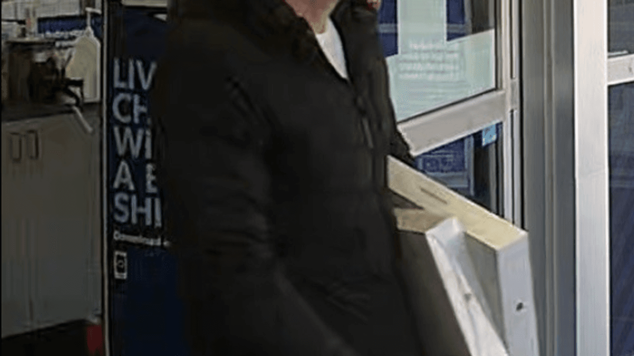 Police search for man who stole wallet at CT Target, went on $3K Best Buy shopping spree