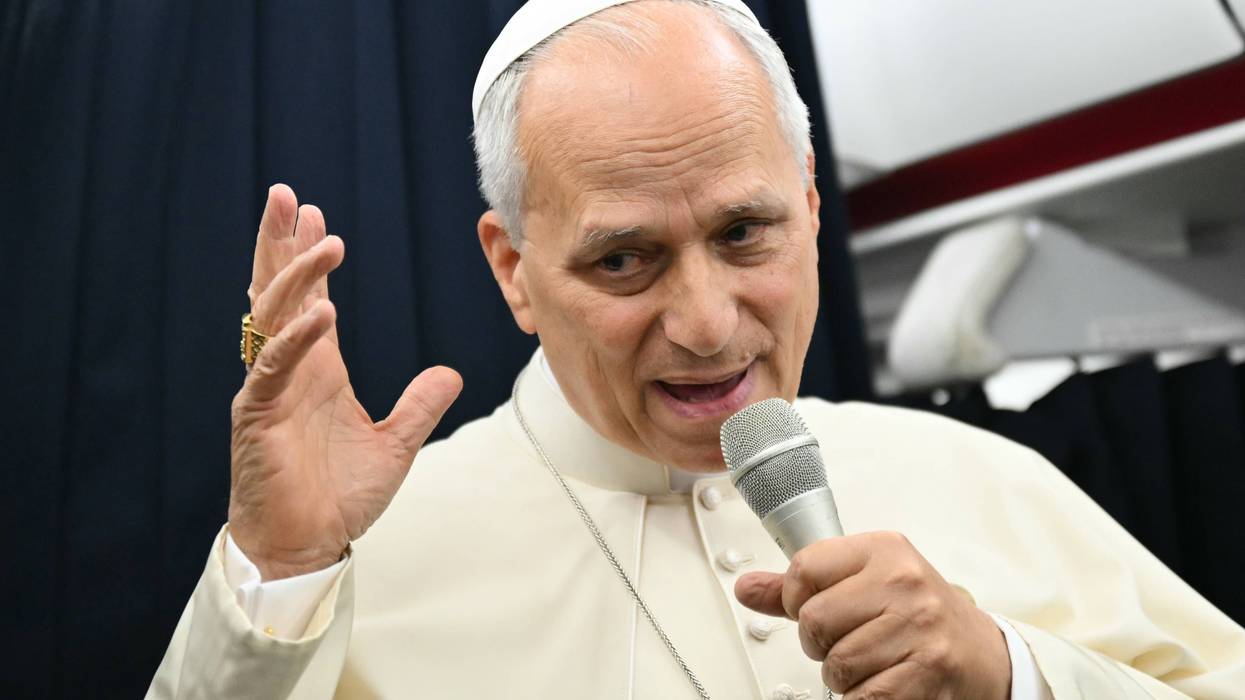 Contradicting Trump, Pope Leo says artificial intelligence safety concerns not 'fake news'