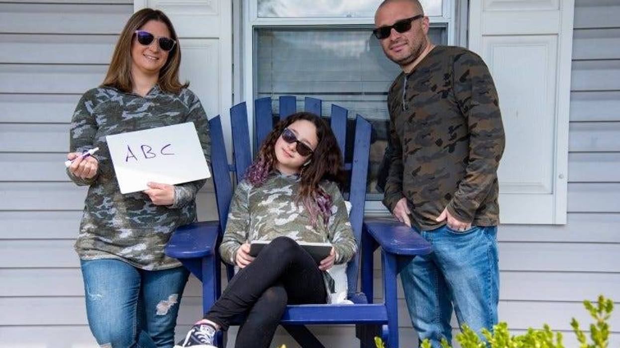 “Porch-trait” of Jaime Dutkin’s family.