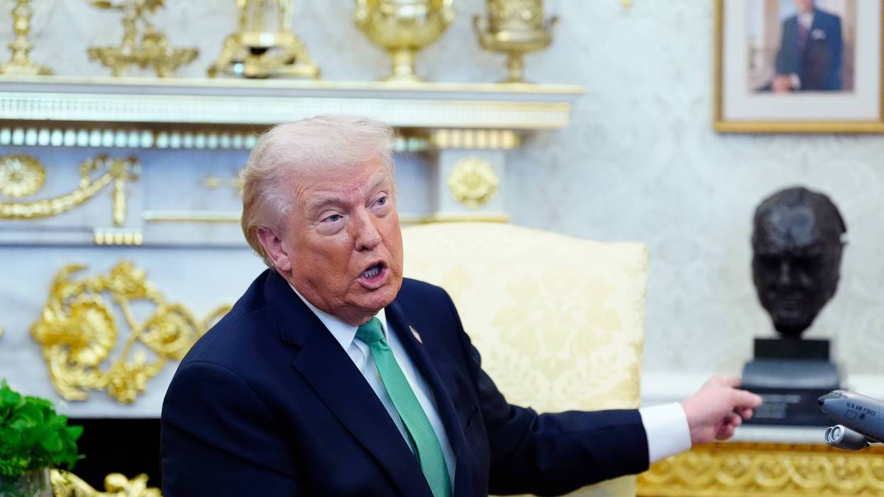 Trump postpones his China trip to focus on the war in Iran