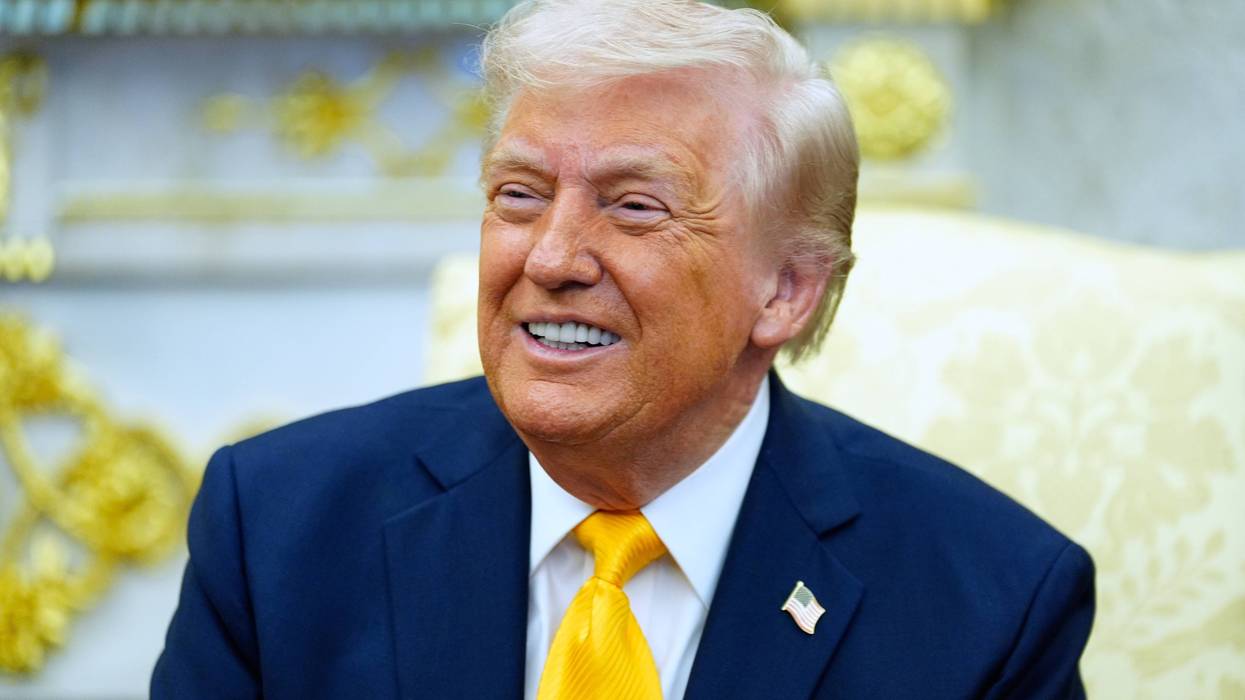 US Mint can begin producing Trump commemorative gold coin after arts commission approves design