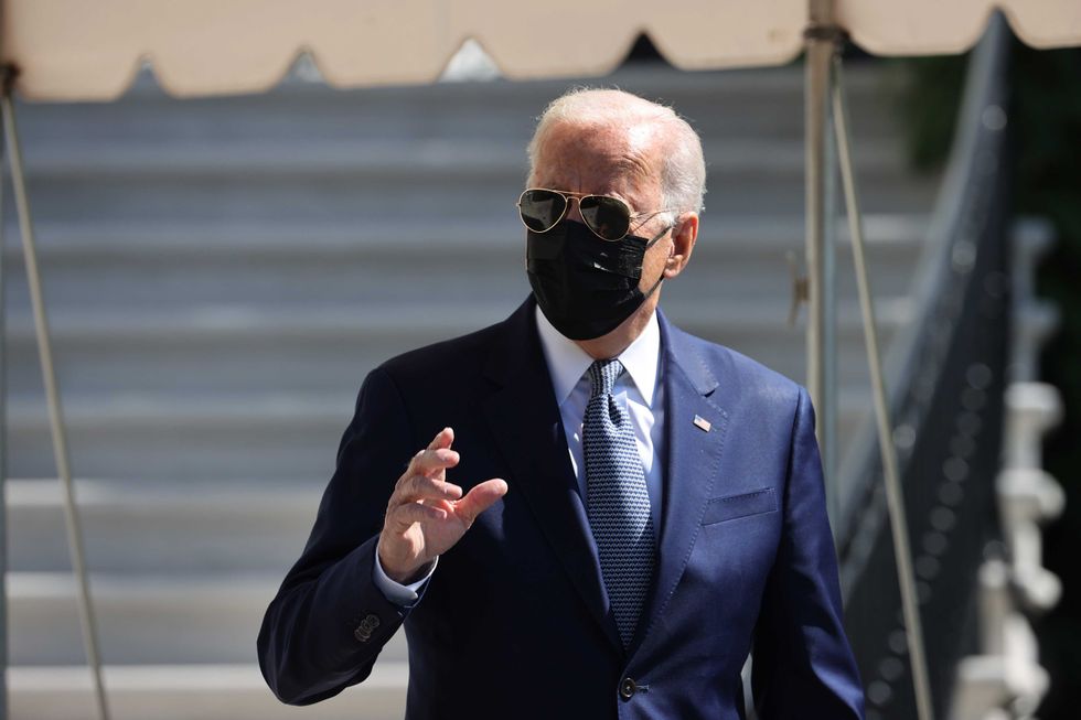 President Biden slammed for using 'cheat sheet' when visiting Louisiana