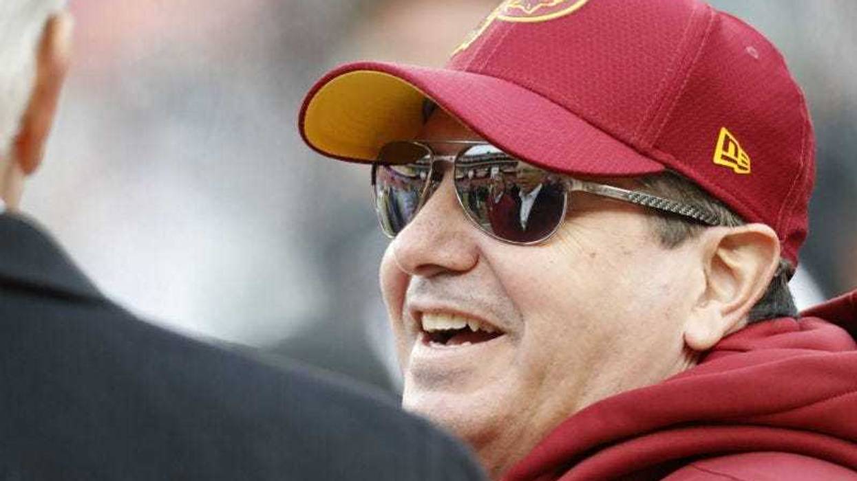 President Trump wants to attend a Redskins game, calls Dan Snyder ‘really a good guy’