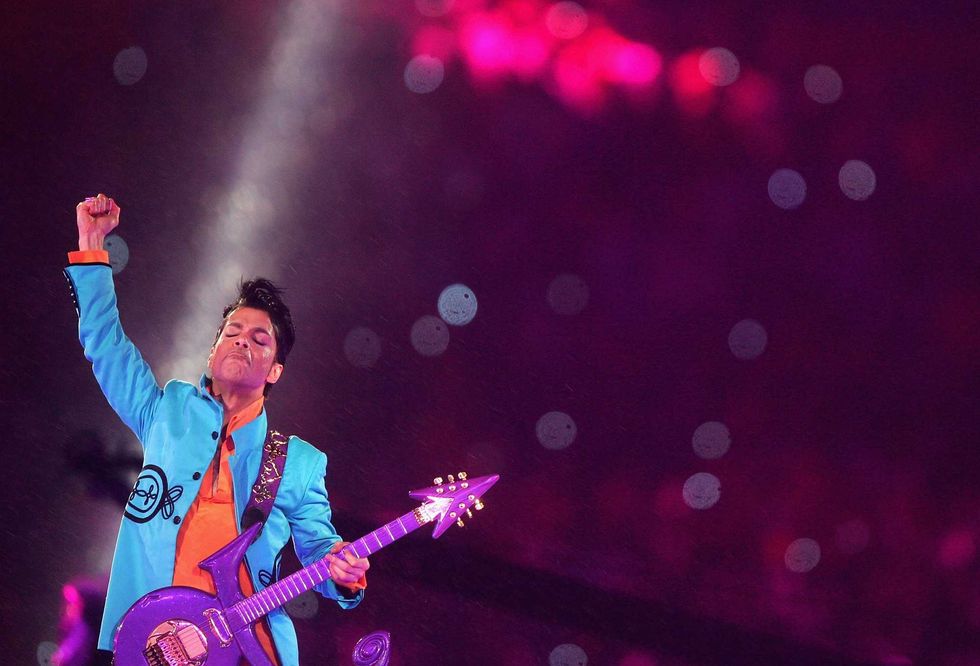Prince, Super Bowl Halftime show, 981. WOGL, Philadelphia, Featured Artist