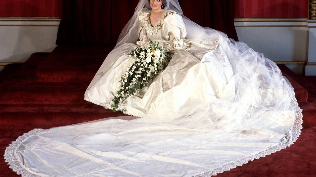 Princess Diana wedding dress