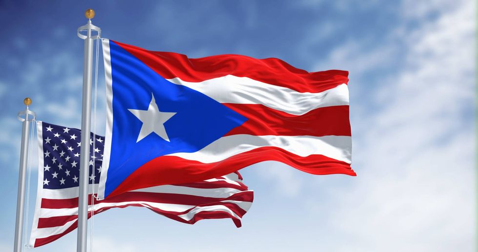 Puerto Rico rally at City Hall calls for federal aid amid water crisis