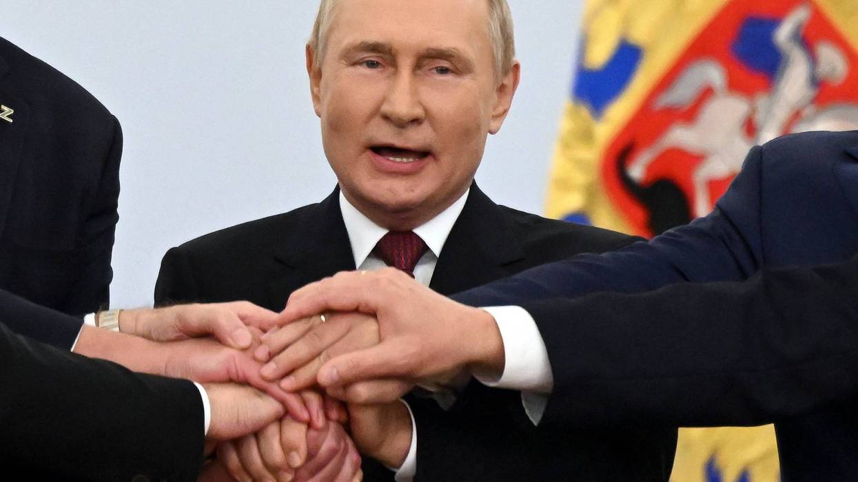 Putin illegally annexes Ukraine land; Kyiv seeks NATO entry