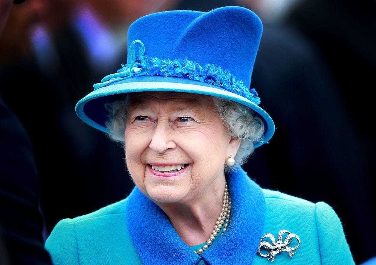 Queen Elizabeth II smiles as she arrives at Tweedbank Station on September 9, 2015 in Tweedbank, Scotland.