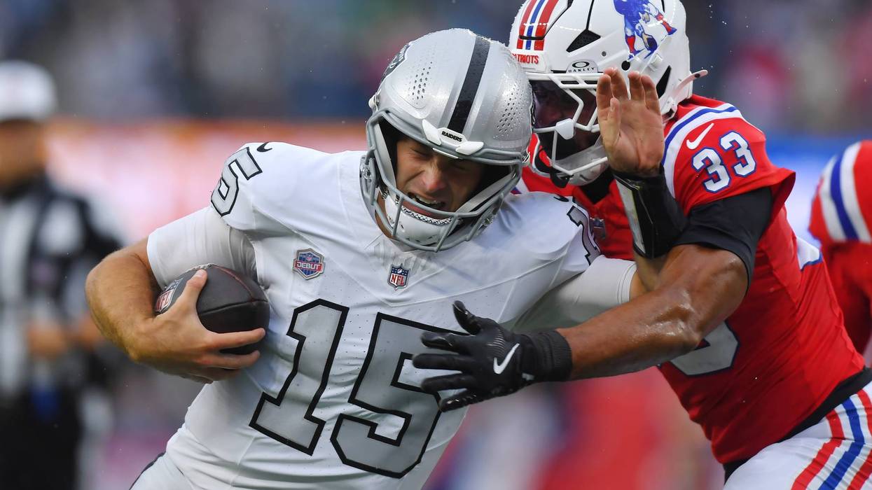 RAIDERS-MENDOZA DEBUT