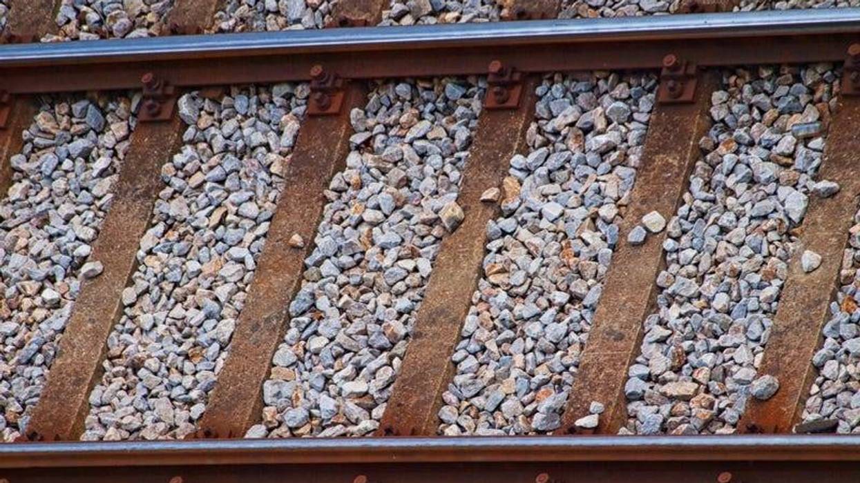 railroad train tracks