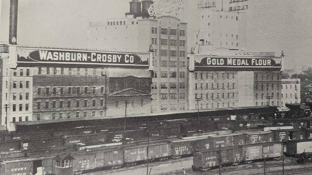 Railroads in the late-19th century and early 20th century in downtown Minneapolis helped make the Twin Cities a crucial hub for U.S. agriculture and made Minneapolis the world's "bread basket" with their flour-milling giants like Washburn Crosby, now General Mills.
