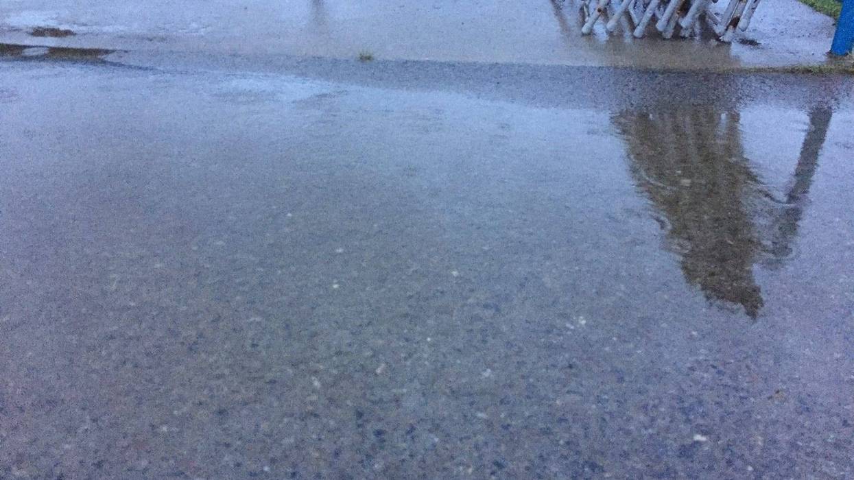 Rain fall causing floodin