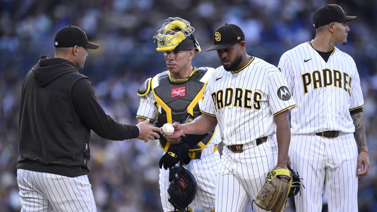 Dodgers shutout Padres 4-0 to take series