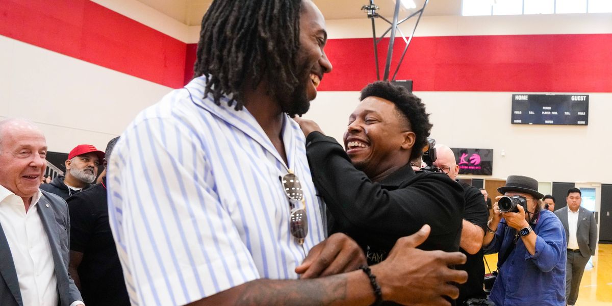 Toronto’s Decision to Await the Kawhi Leonard Trade Clearance Toronto’s Decision to Await the Kawhi Leonard Trade Clearance