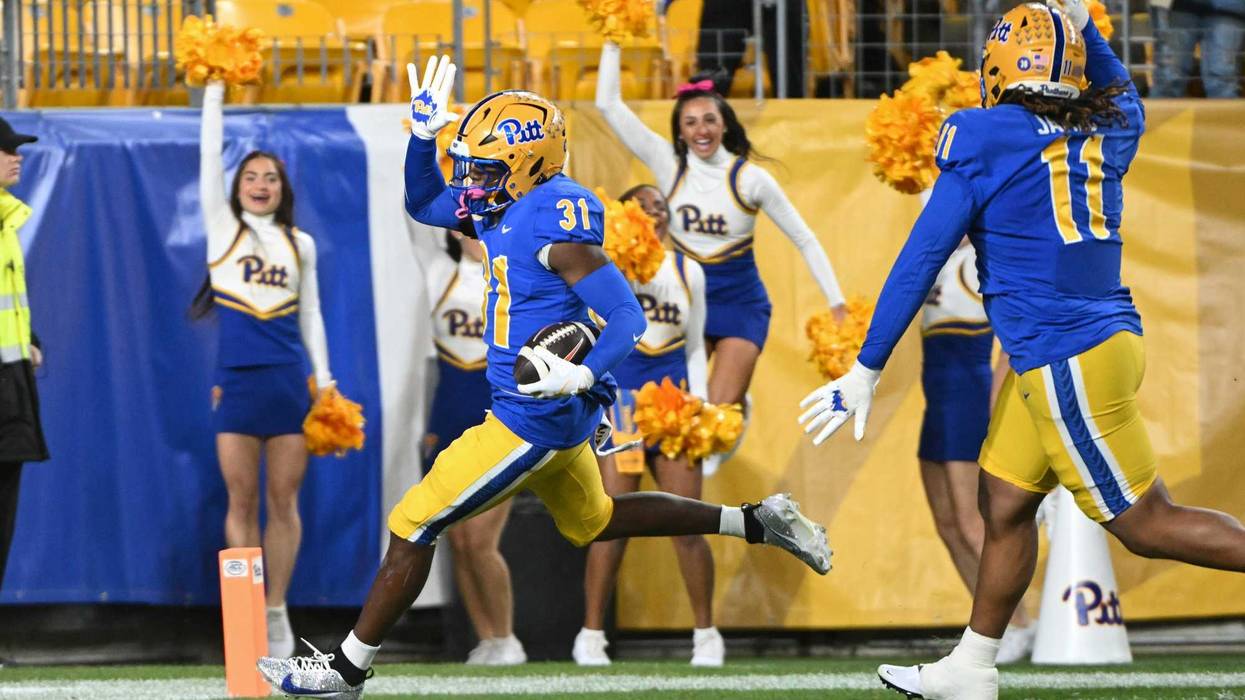 Rasheem Biles running for TD after INT