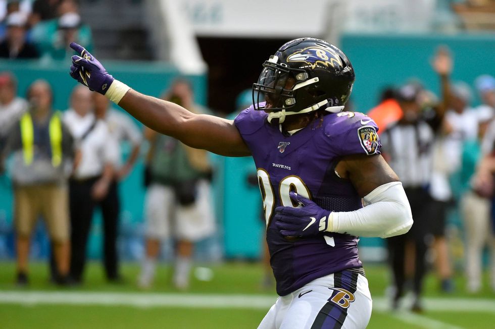 Ravens LB Matt Judon points downfield