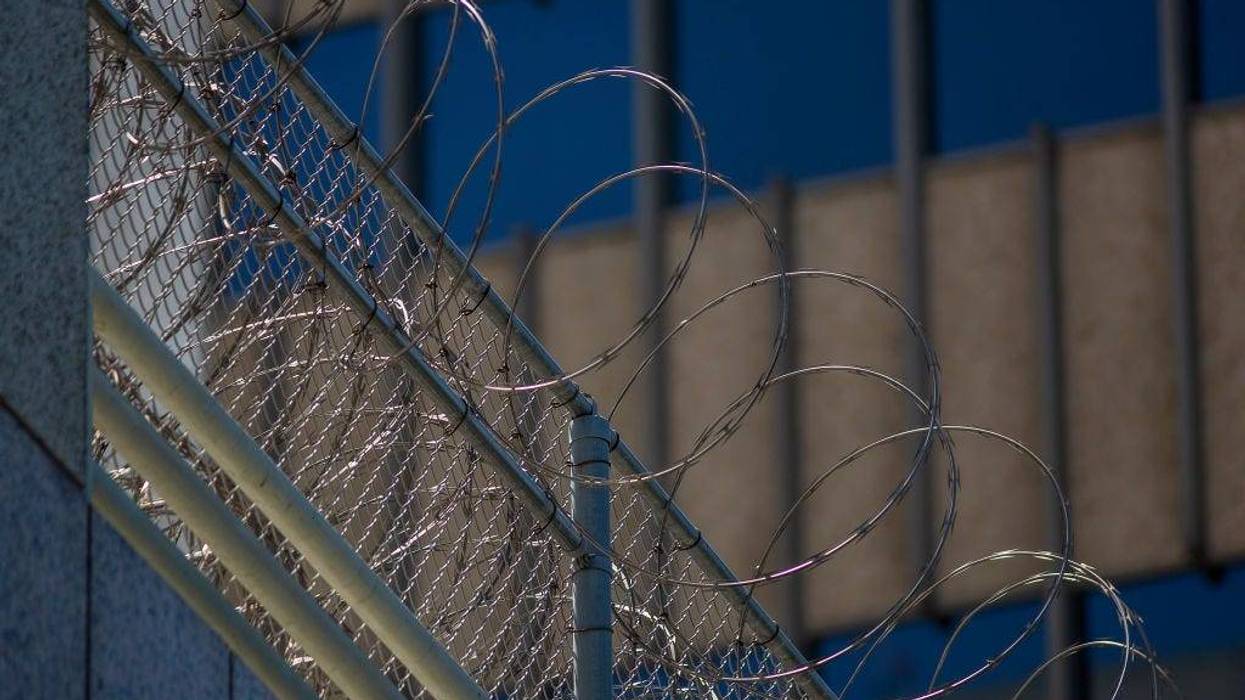 razor wire