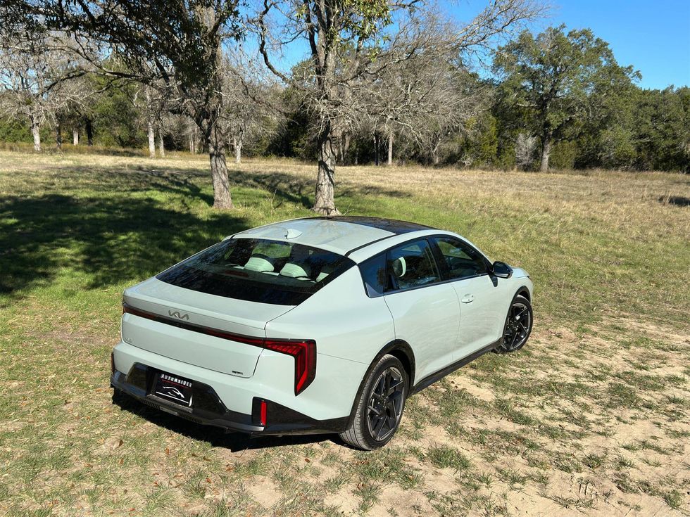 Rear view of the 2025 Kia K4
