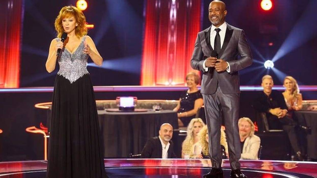 Reba McEntire and Darius Rucker host the 2020 CMA Awards
