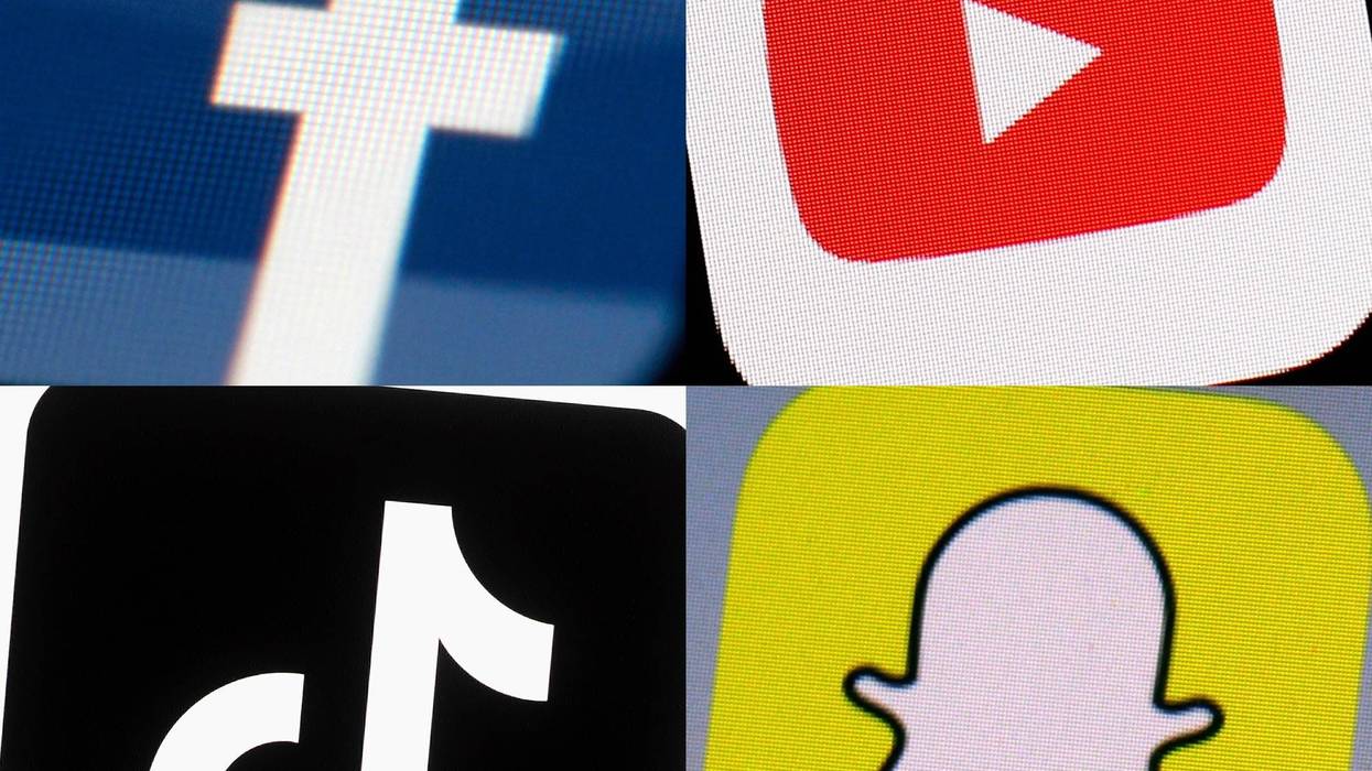 REDES SOCIALES DEMANDAS